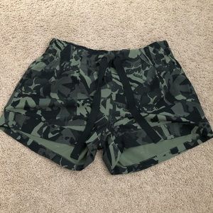 Lululemon spring break away short size 6